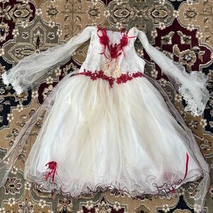 Elegant White and Red Kids Fancy Dress Size 6